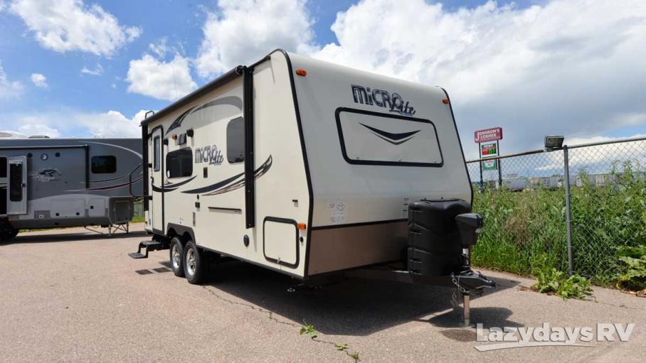 2017 Forest River Flagstaff Micro Lite 21fbrs for sale in Loveland, CO | Lazydays 2017 Forest River Flagstaff Micro Lite 21fbrs