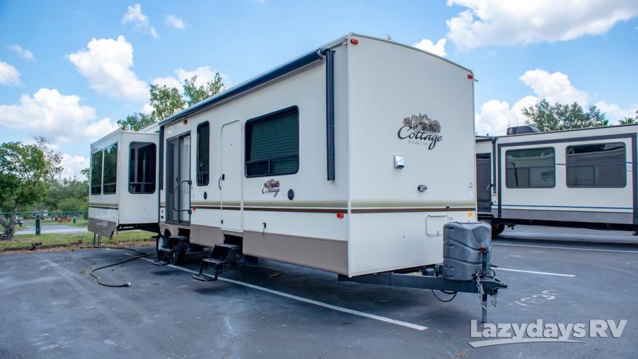 2014 Forest River Cedar Creek Cottage 40CRL for sale in Tampa, FL